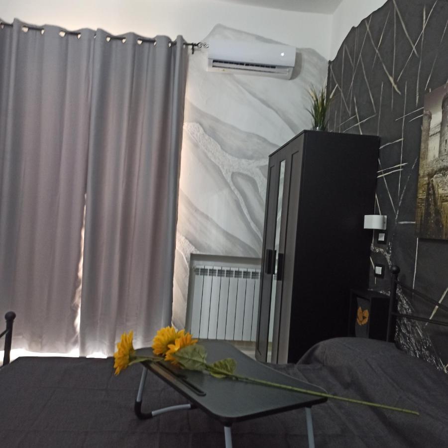 In The Center Rooms Napoli Ngoại thất bức ảnh