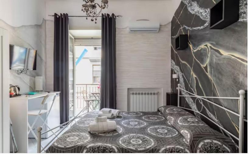 In The Center Rooms Napoli Ngoại thất bức ảnh
